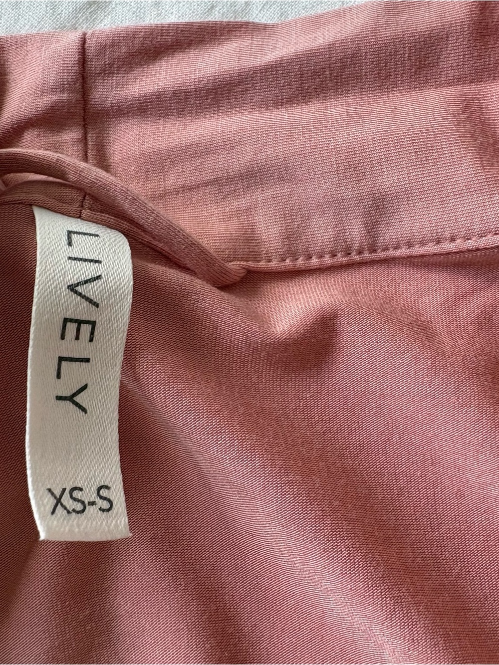 Lively Lightweight Pink Robe - Picture 3 of 3
